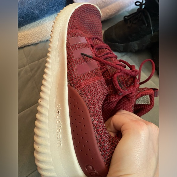 Men’s Adidas Cloudfoam Ultimate Racer shoes size 10 - Maroon colored - Picture 2 of 5